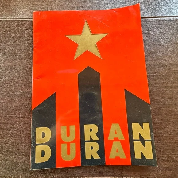 DURAN DURAN WORLD TOUR
1987 JAPAN PROGRAM BOOK
STRANGE BEHAVIOR - Picture 2 of 11